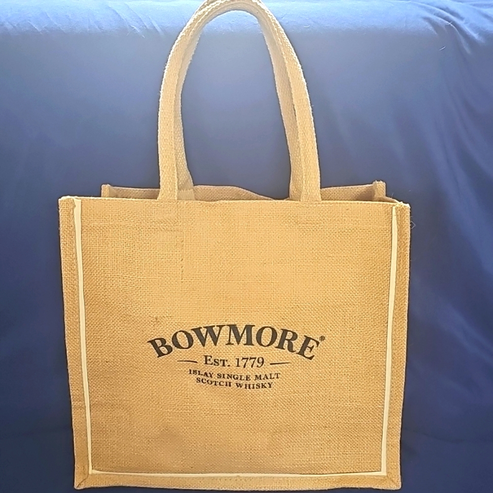 Bowmore Scotch Whiskey Burlag Jute Bag